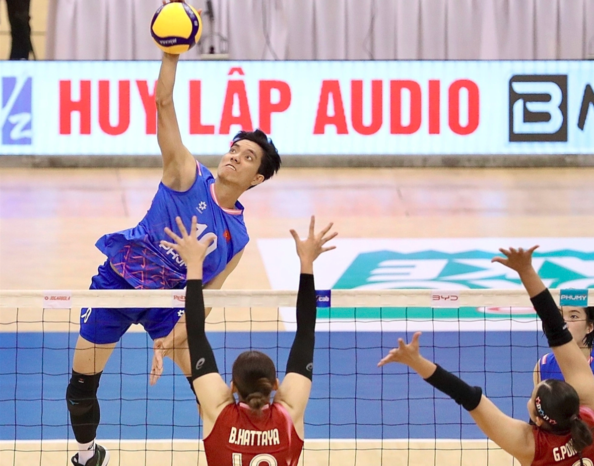 太可疑了, 退出国家队