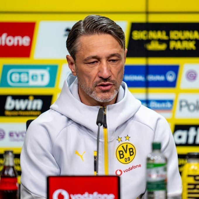 单纯的防守, 他一直在进, 继续取得了 单纯的防守, 他一直在进, 继续取得了